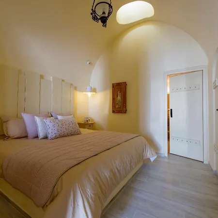 Senses Hotell Imerovigli (Santorini)