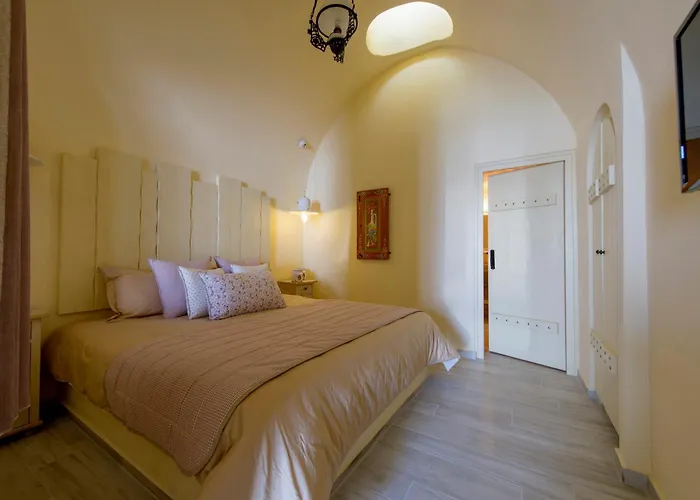 Senses Otel Imerovigli (Santorini)