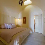 Senses Hotel Imerovigli (Santorini)